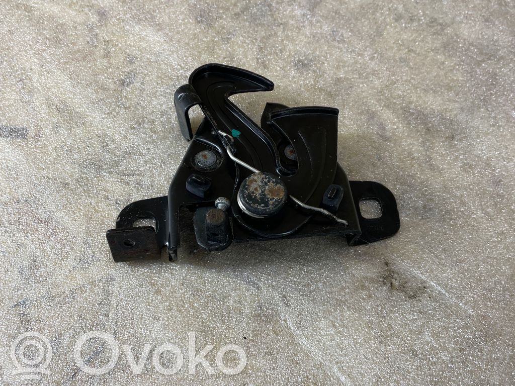 Volkswagen Fox Engine bonnet/hood lock/catch 