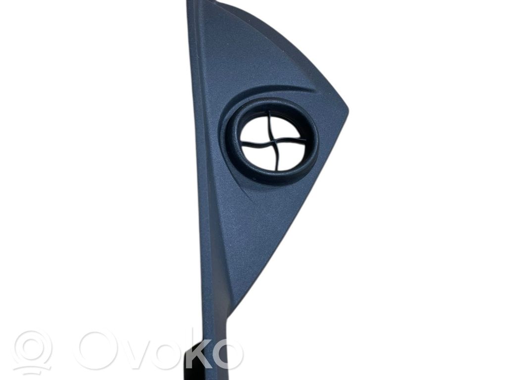 Dashboard side end trim   30672382