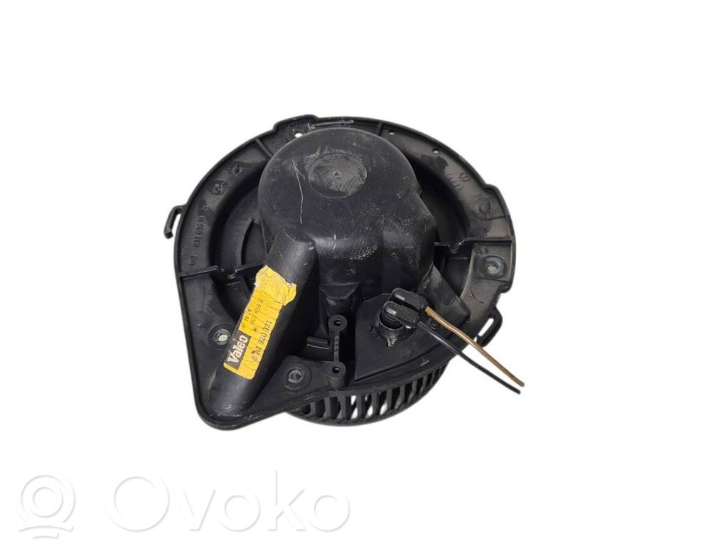 Audi A4 S4 B5 8D Soplador/ventilador calefacción 