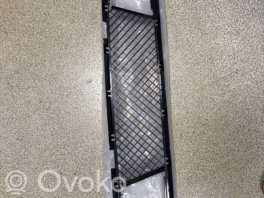 Front bumper lower grill   51117896586