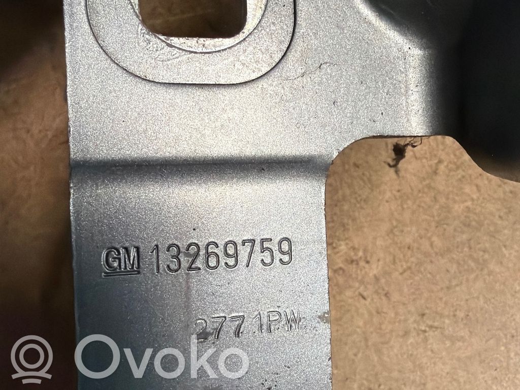 Opel Meriva B Konepellin saranat 