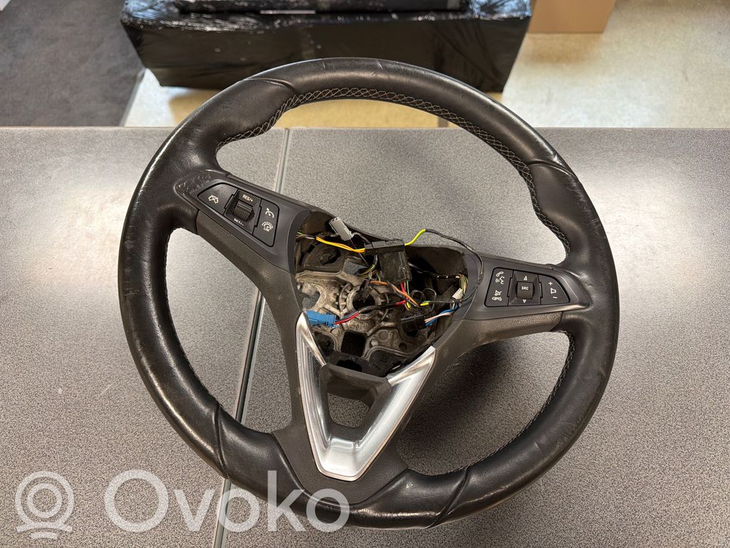 Opel Corsa E Stūre 
