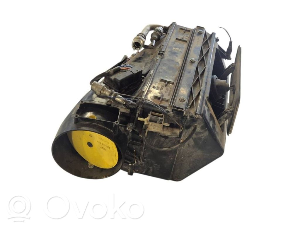 Audi A6 S6 C4 4A Nagrzewnica / Komplet 