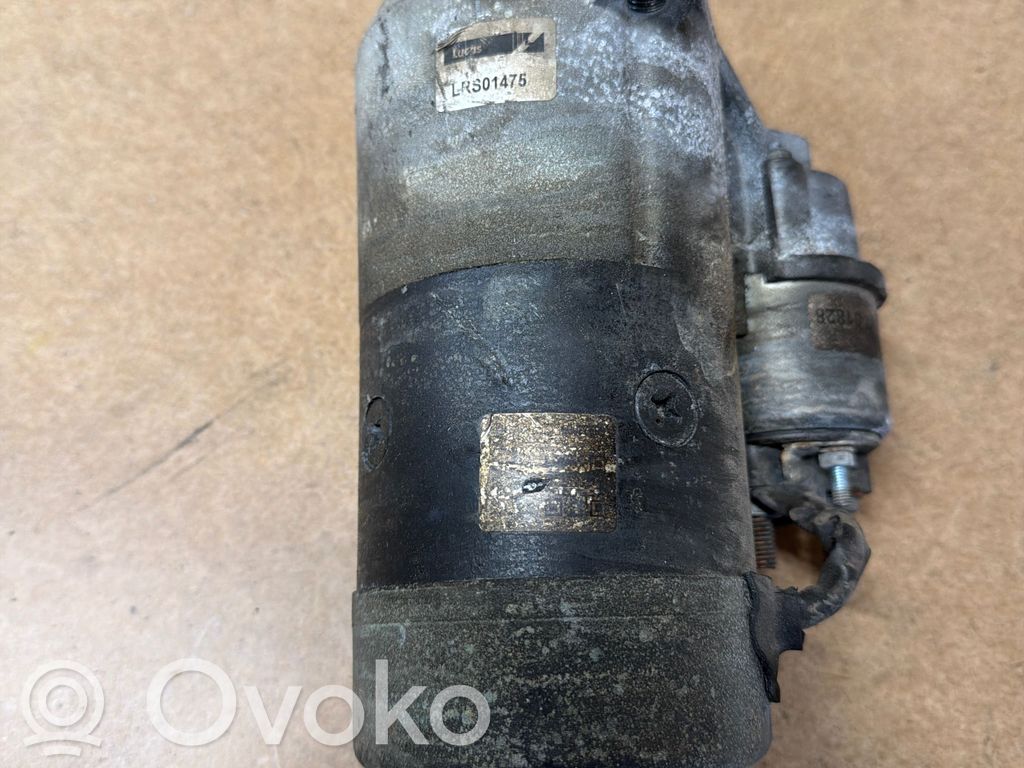 Starter motor   LRS01475