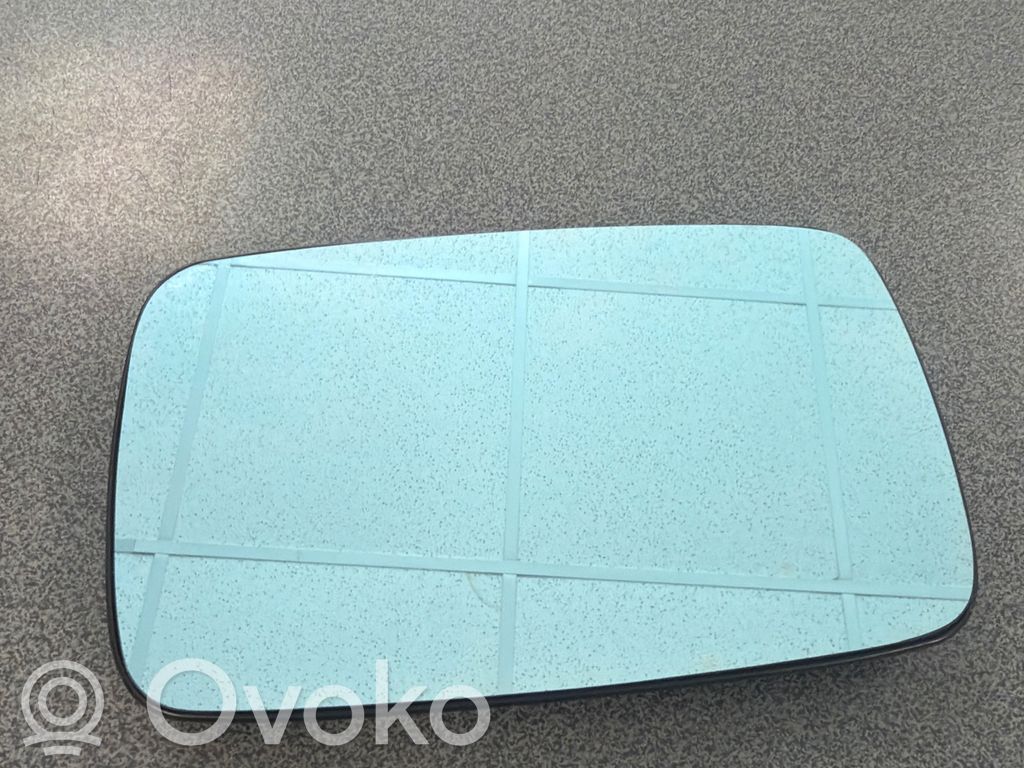 BMW 3 E36 Veidrodėlio stiklas 
