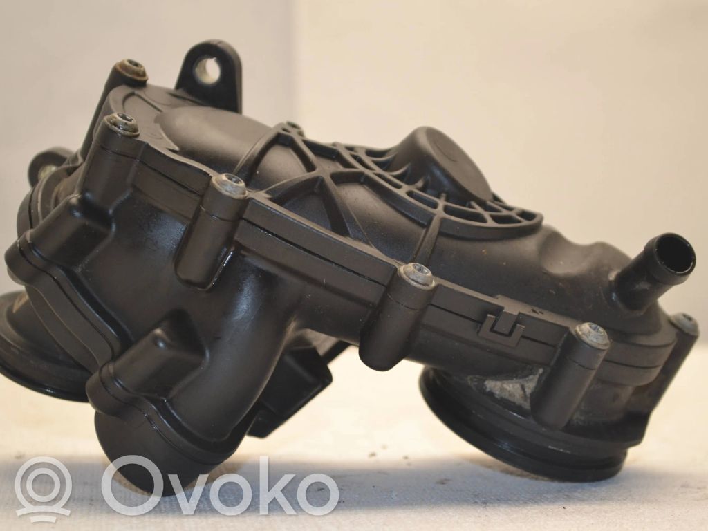Audi A6 S6 C7 4G Termostats / termostata korpuss 