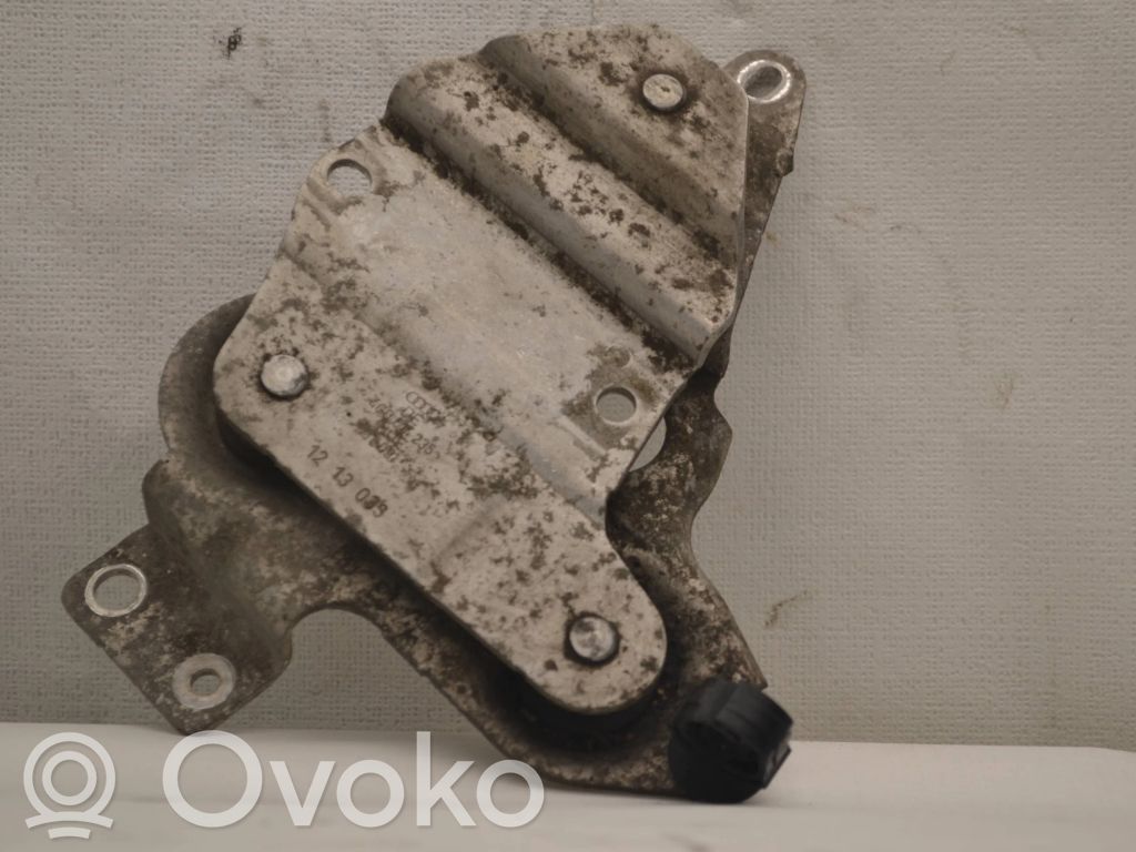 Audi A6 S6 C7 4G ABS bloka turētājs 