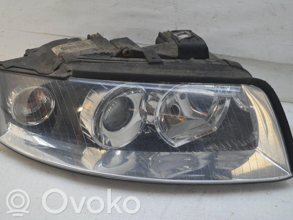 Audi A4 S4 B7 8E 8H Scheinwerfer 