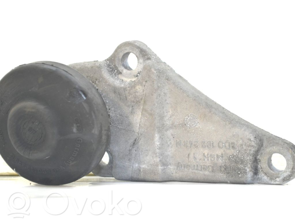 Audi A4 S4 B7 8E 8H Engine mounting bracket 