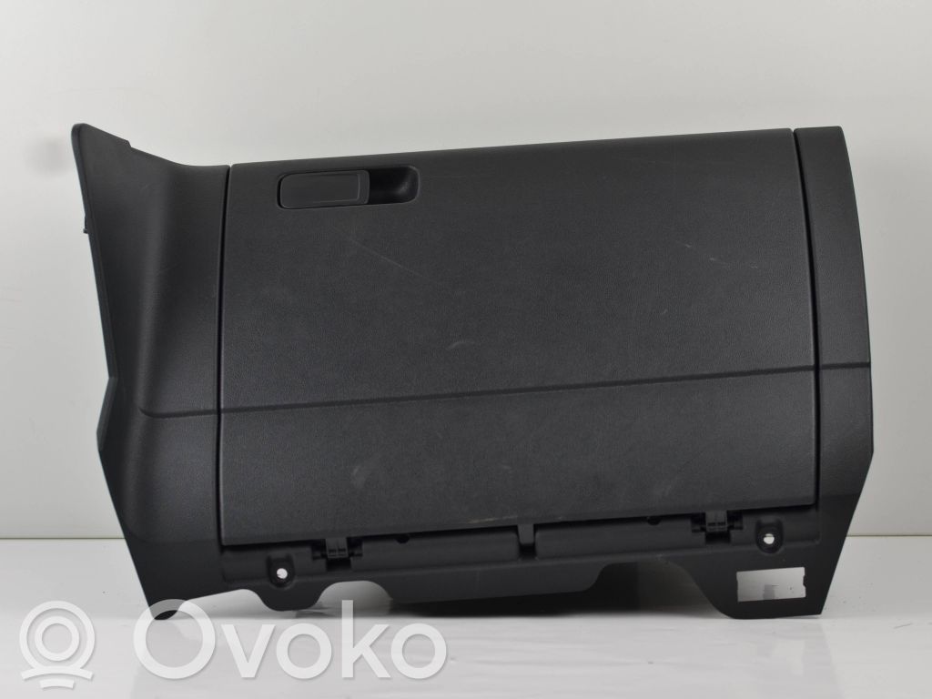 Volkswagen Golf VII Daiktadėžė 