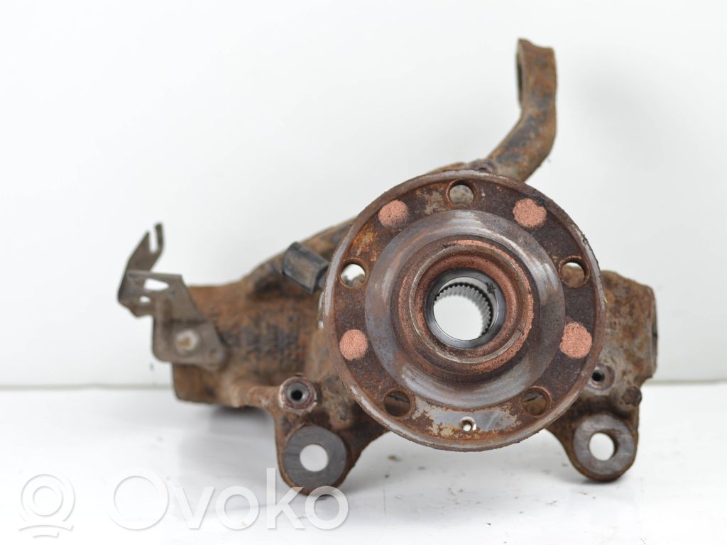 Volkswagen Golf VII Priekšējā riteņa rumbas vārpstas šarnīrs (stupica, capfa) 