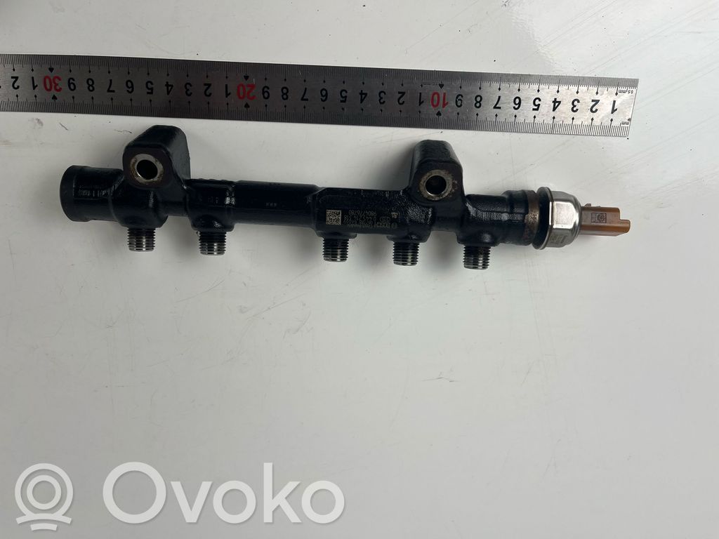 Citroen Berlingo Listwa wtryskowa 