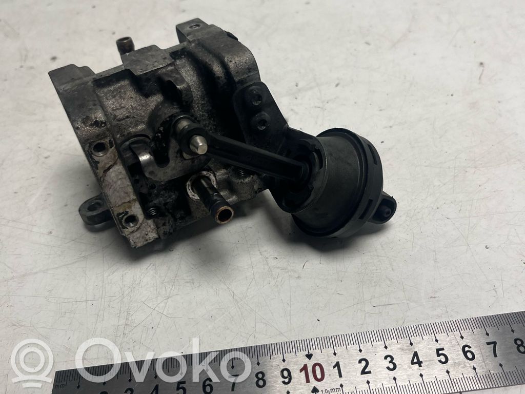 Audi A6 S6 C6 4F Клапан EGR 