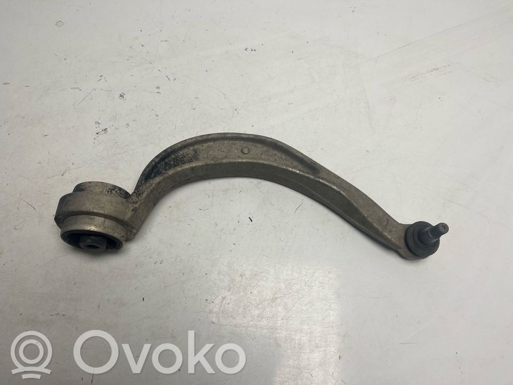 Audi A4 S4 B8 8K Priekinė svirtis 