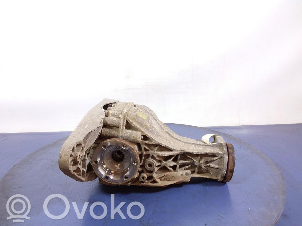 Audi A4 S4 B8 8K Galinis reduktorius 