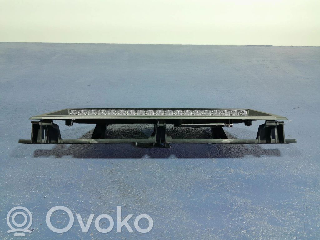 Volvo S90, V90 Wewnętrzna lampka bagażnika 