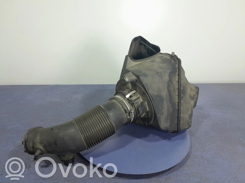 Luftfilterkasten   4F0133835K,4F0133835K