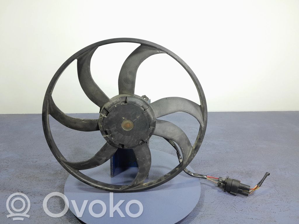 Seat Leon (1P) Elektrolüfter 
