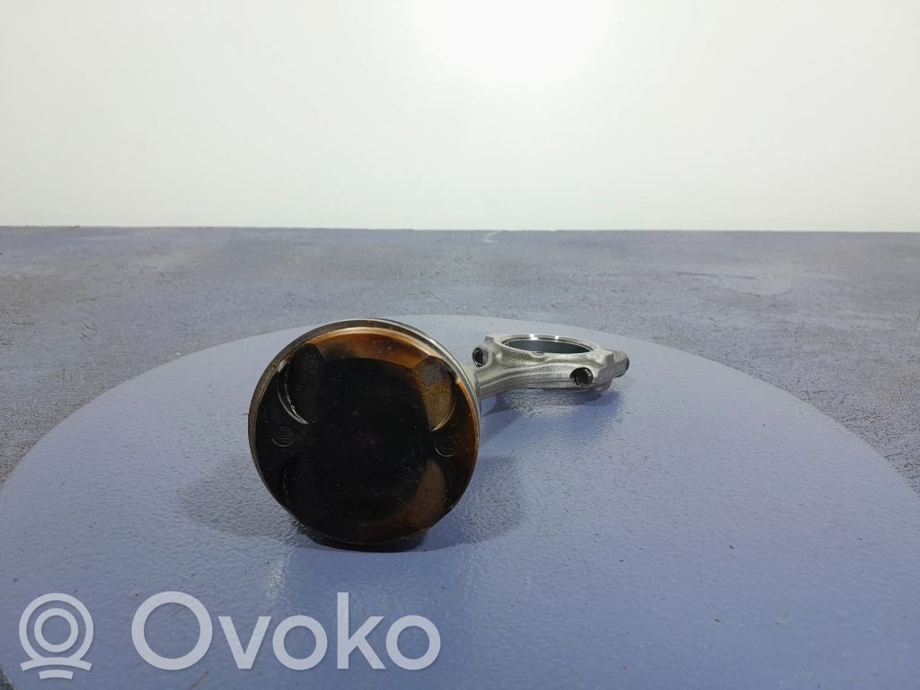 Piston   24050,24050