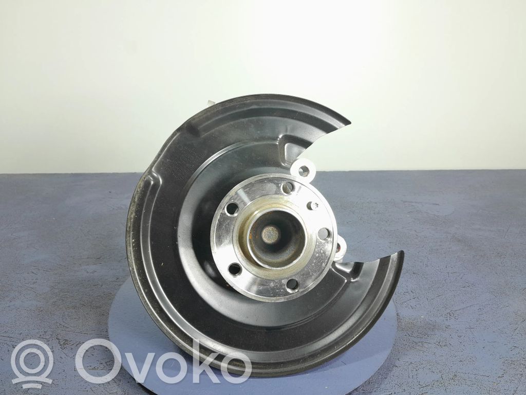 Volvo XC40 Achsschenkel vorne 