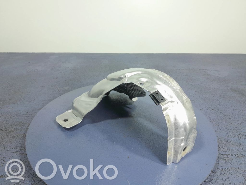 Volvo XC40 Osłona termiczna rury wydechowej 