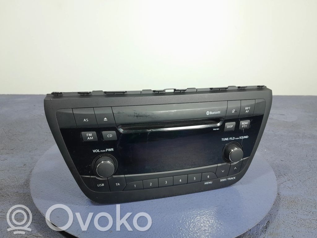 Panel / Radioodtwarzacz CD/DVD/GPS   3910161M11,3910161M11