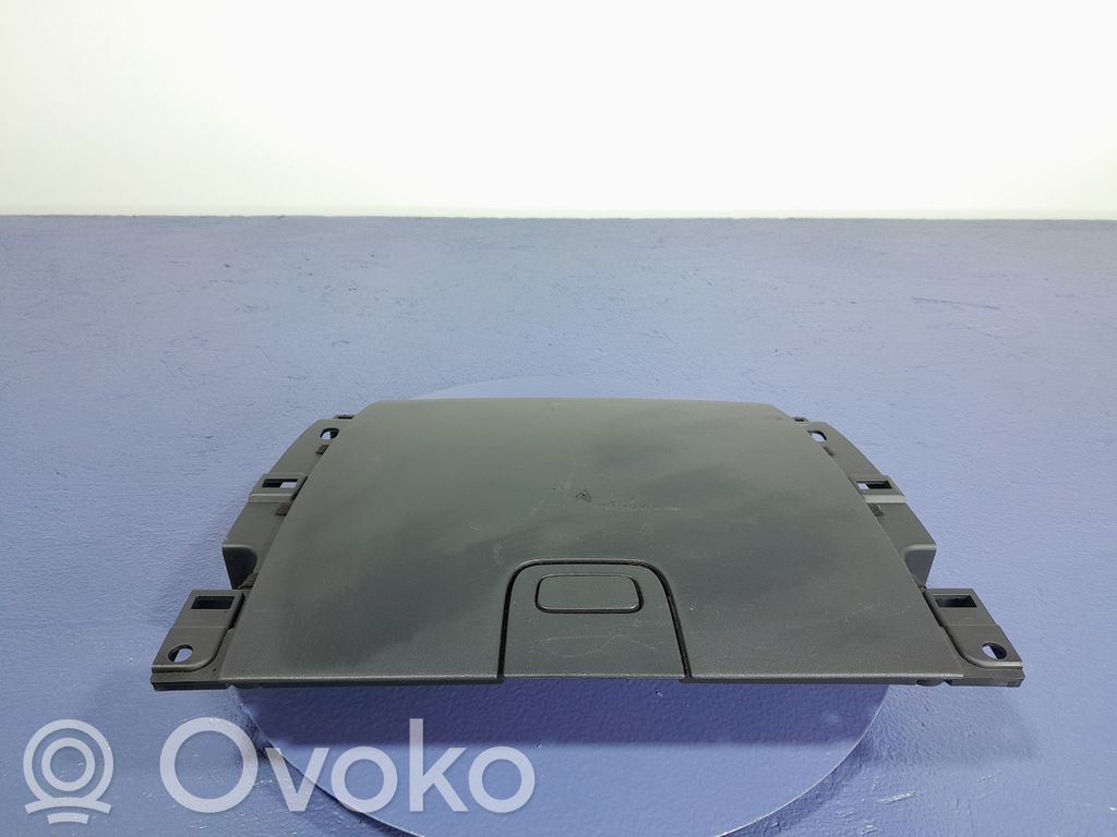Ford C-MAX I Daiktadėžė 
