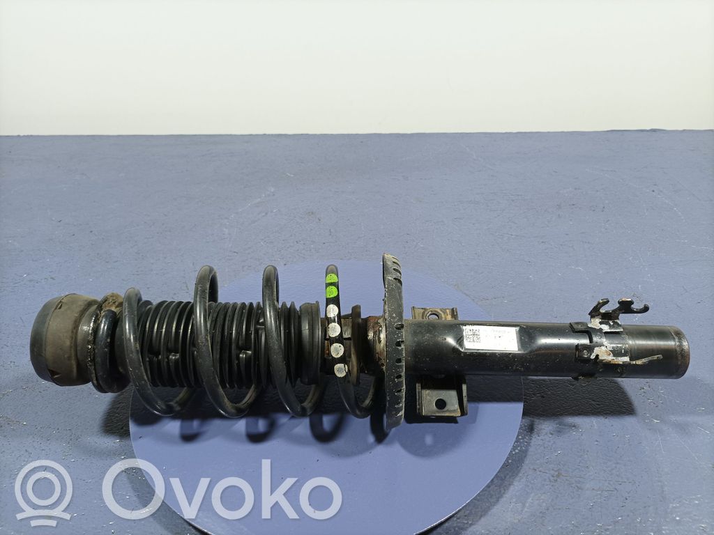 Skoda Fabia Mk3 (NJ) Amortyzator przedni 