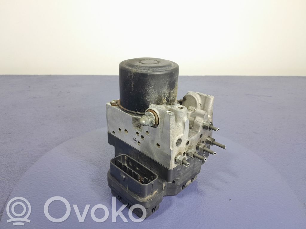Lexus IS 220D-250-350 ABS Pump 