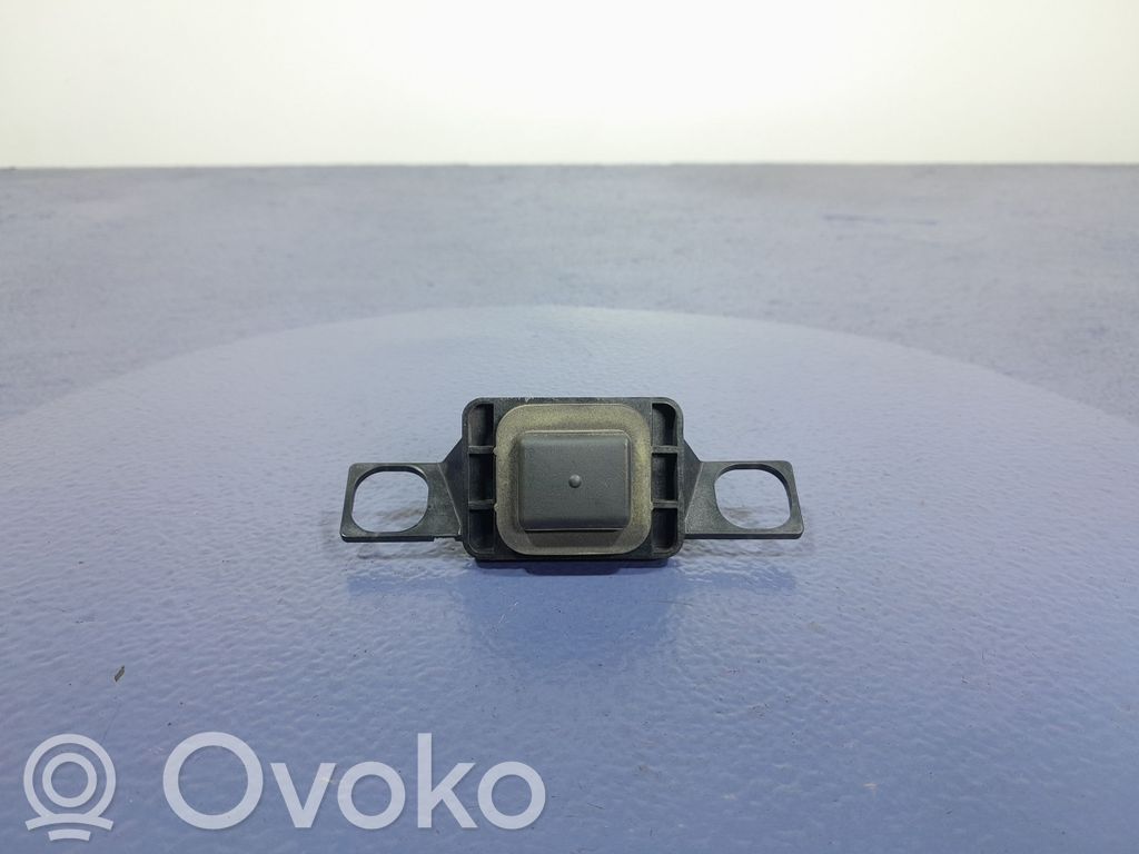 Toyota Corolla E10 Uchwyt / Rączka zewnętrzna otwierania klapy tylnej / bagażnika 