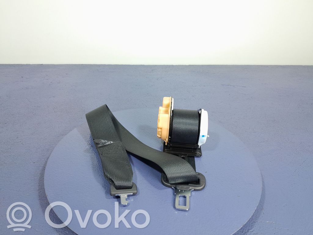 Toyota Corolla E10 Cinturón delantero 