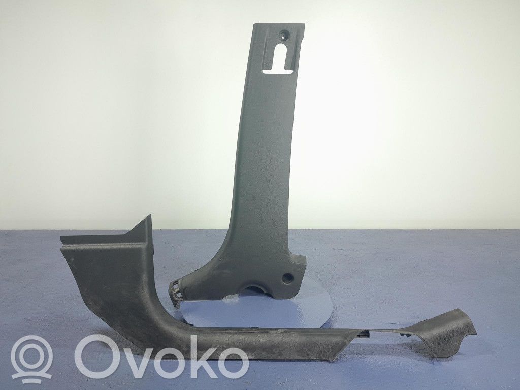 Renault Express Alte componente capac prag/stâlp