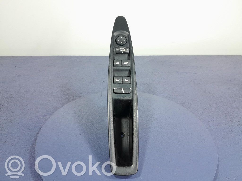 Citroen C4 I Electric window control switch 