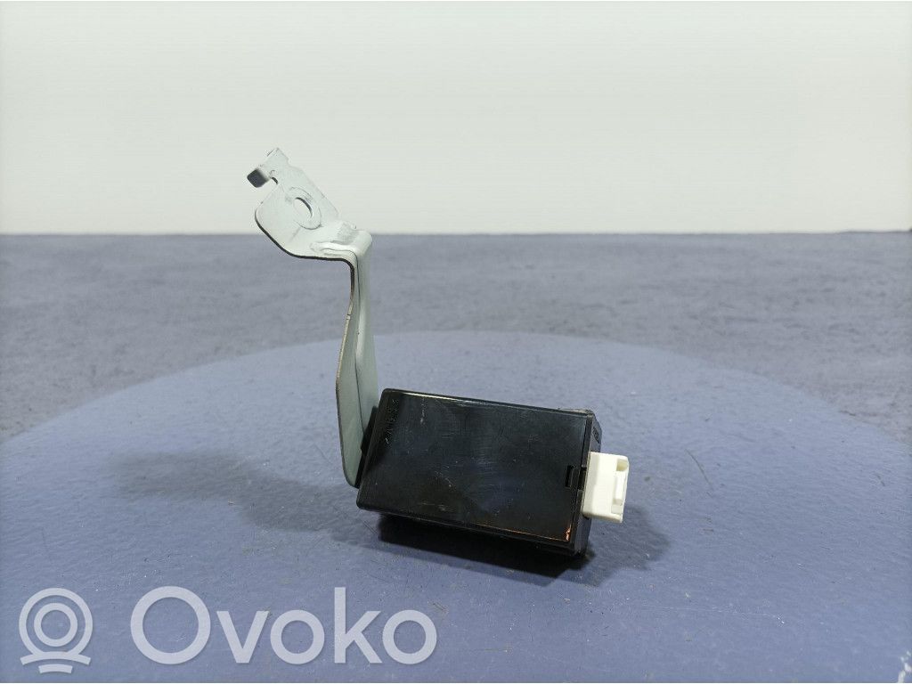 Mazda CX-7 Comfort/convenience module 
