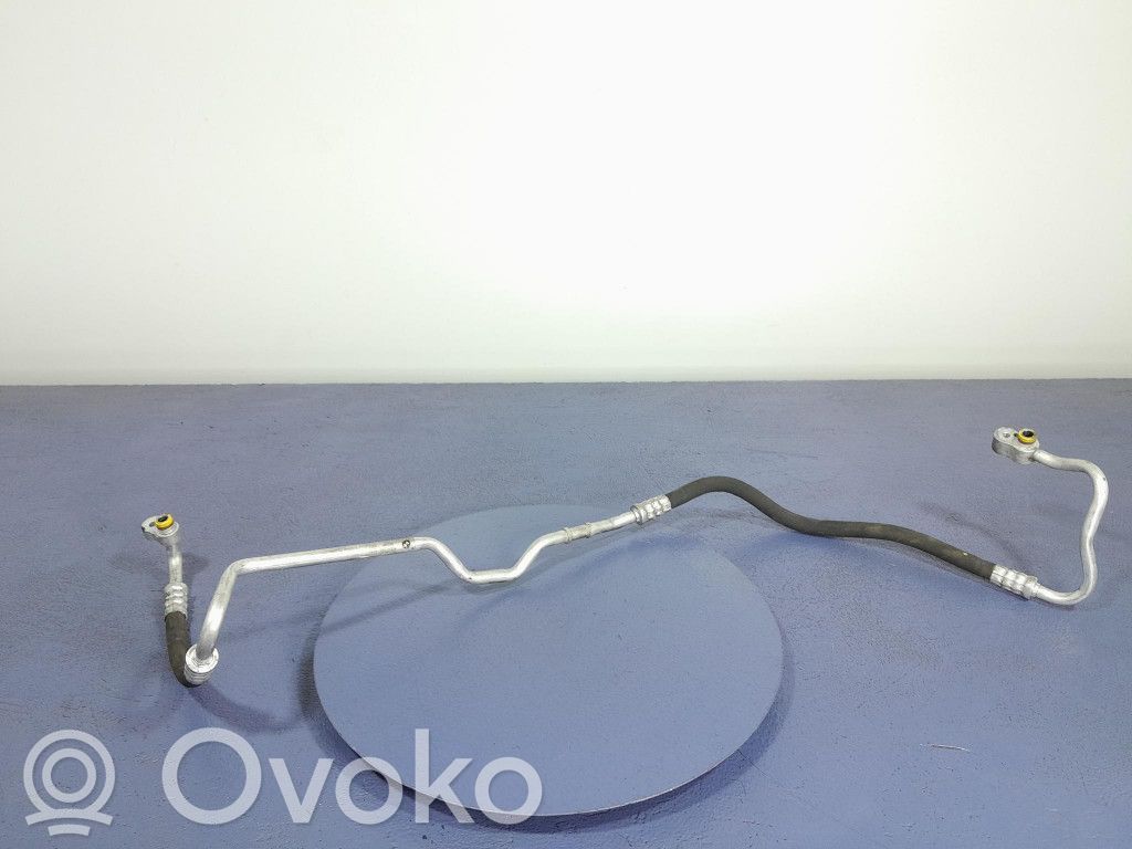 BMW X5 F15 Ilmastointilaitteen putki (A/C) 