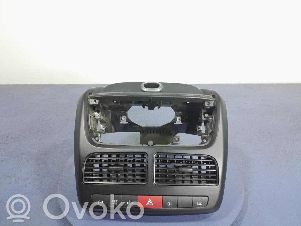 Opel Combo D Other sill/pillar trim element 