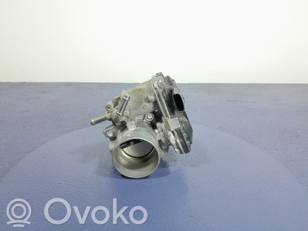 Toyota Corolla E10 Дроссель 