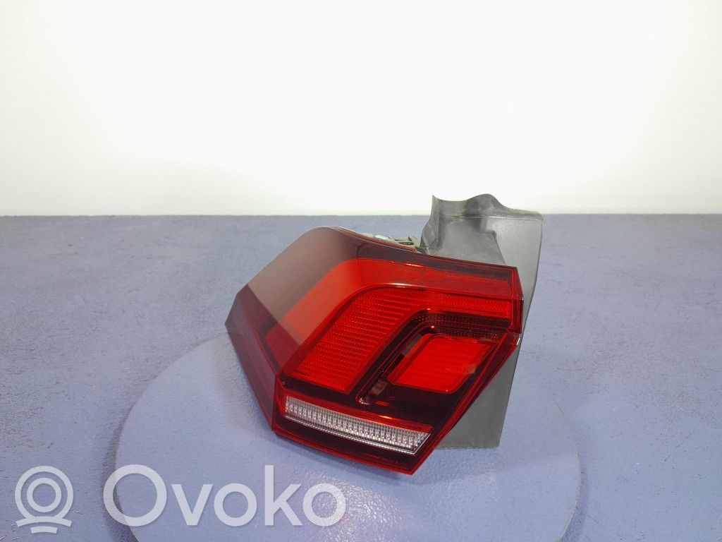 Volkswagen Tiguan Lampa tylna 