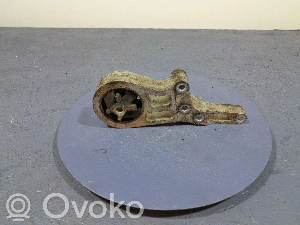 Volvo V40 Engine mount vacuum valve 