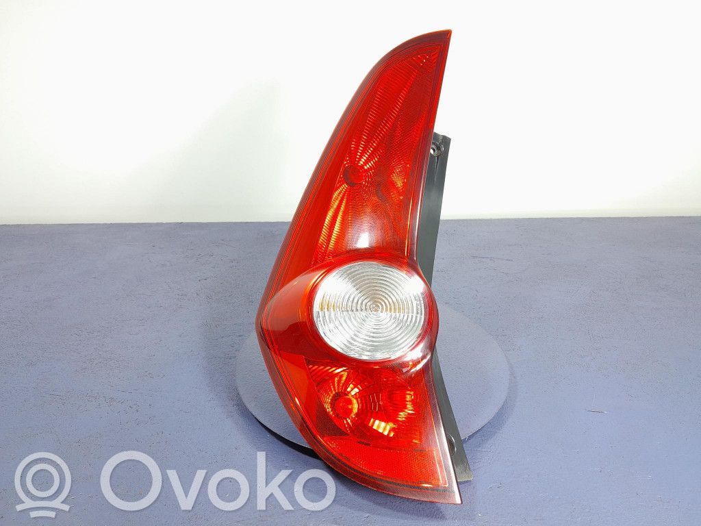 Opel Agila B Rear/tail lights 