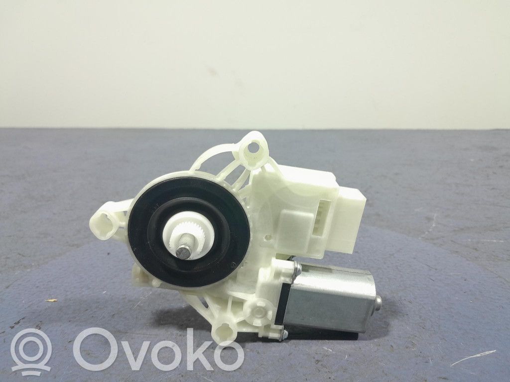 BMW X5 G05 Regulador de puerta trasera con motor 