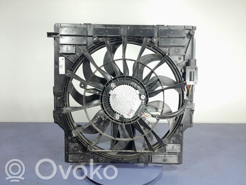 BMW X5 G05 Ventilatore di raffreddamento elettrico del radiatore 