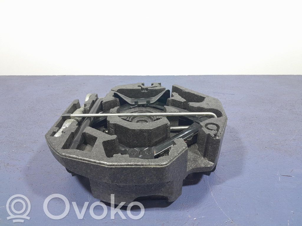Volvo XC90 Rivestimento pannello inferiore del bagagliaio/baule