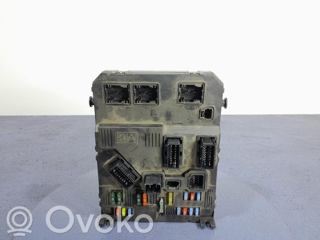 Peugeot 1007 Fuse box set 