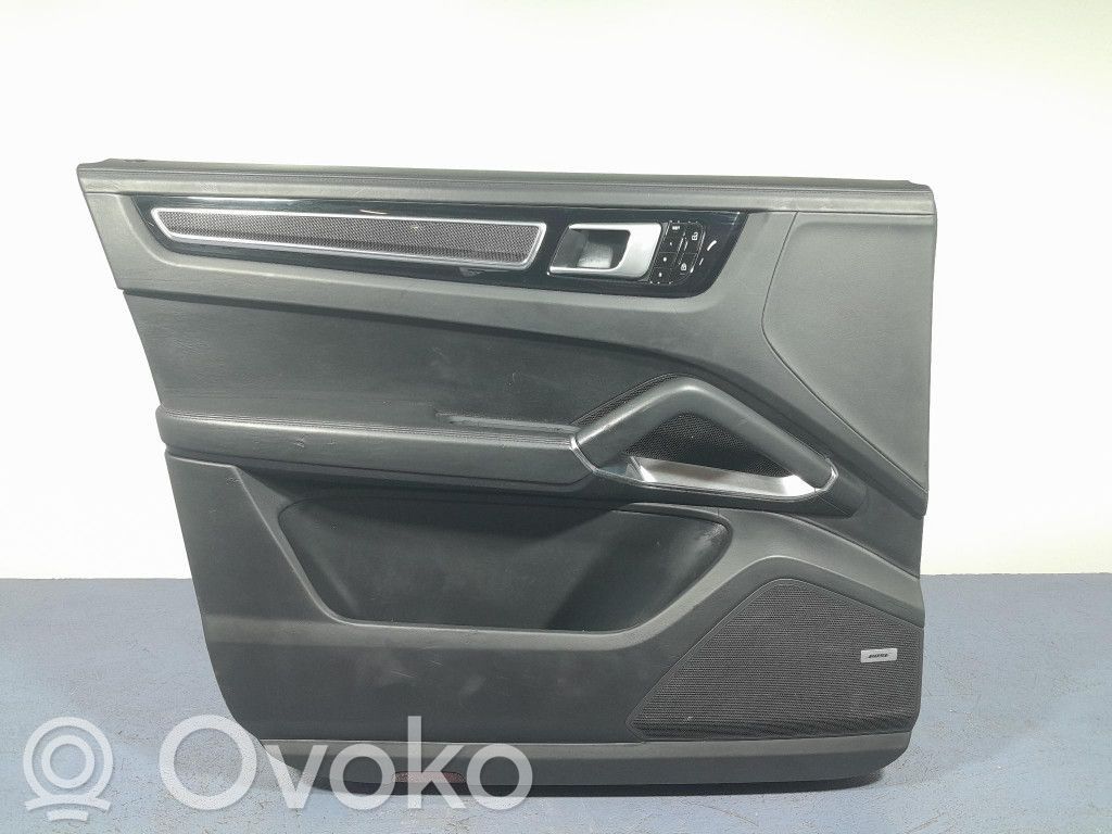 Porsche Cayenne (9Y0 9Y3) Kit garniture de panneaux intérieur de porte