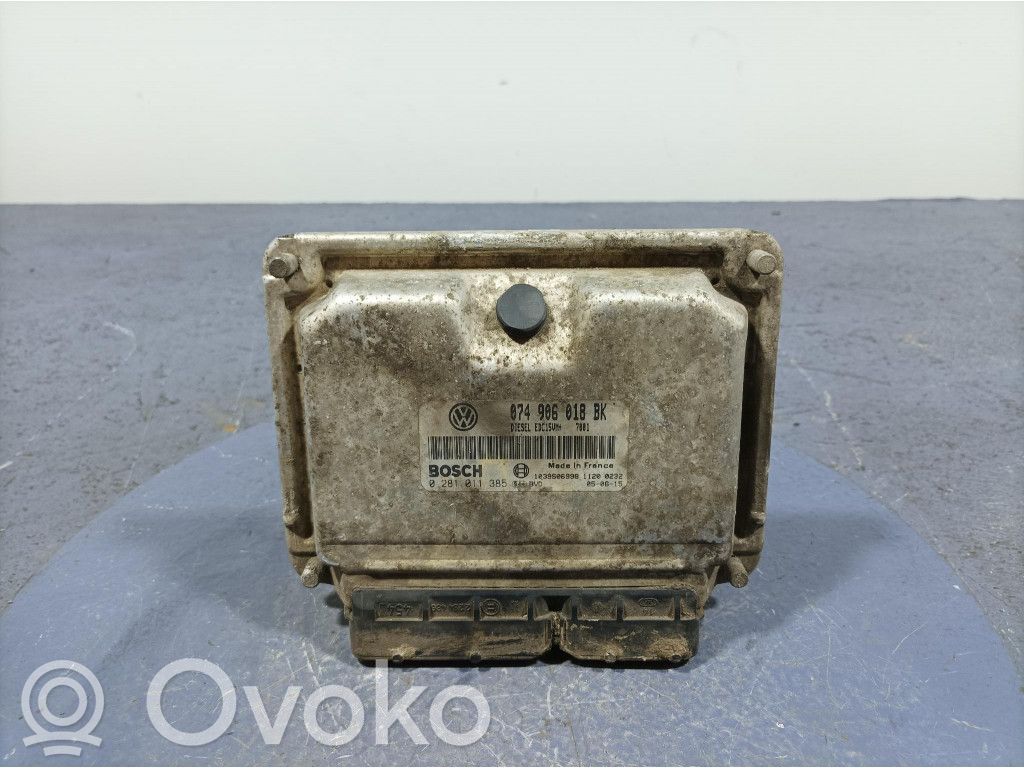 Volkswagen PASSAT B5.5 Engine control unit/module ECU 
