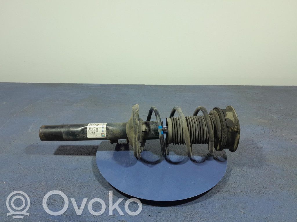 Skoda Octavia Mk3 (5E) Stoßdämpfer vorne 