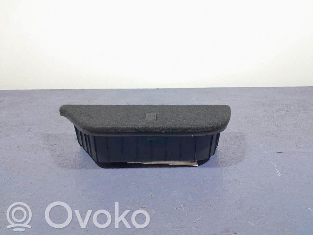 Hyundai i30 Schowek deski rozdzielczej 