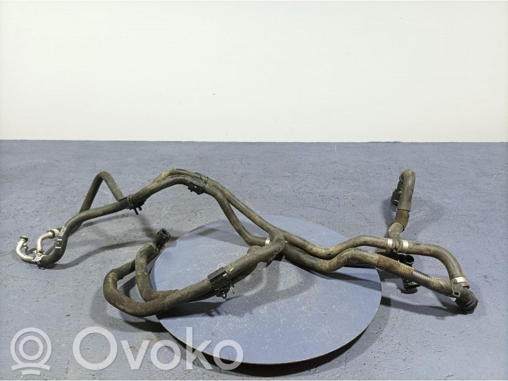 Volvo XC60 Conductă/furtun lichid de răcire motor 
