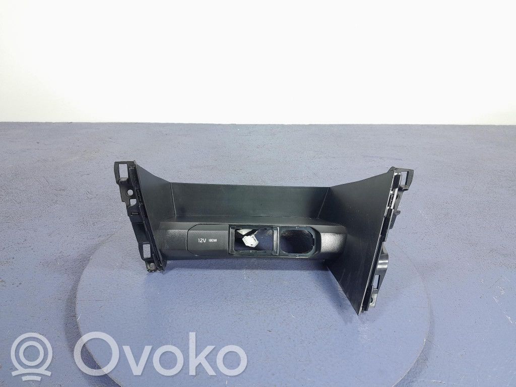 Galloper Exceed Glove box 